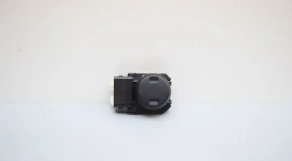 Lexus RX 450H Seat control switch 18B177