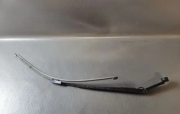 Toyota C-HR I Windshield/front glass wiper blade 