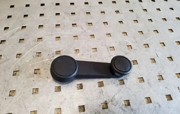 Ford Focus Rear door window winding handle 93BBF23342