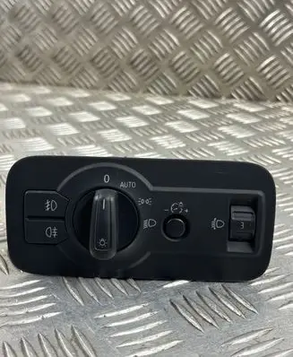 Volkswagen Touareg II Light switch 7P6941431B