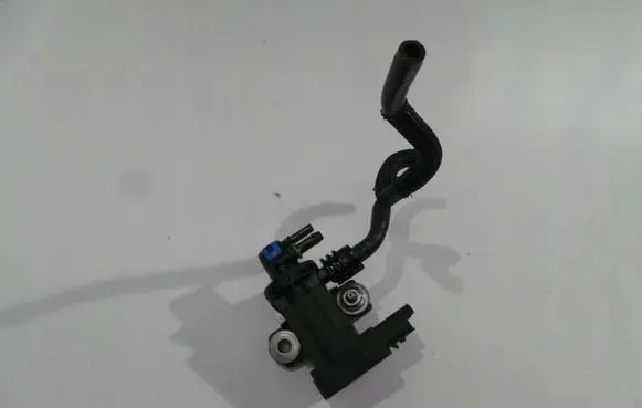 Peugeot Expert Turbo solenoid valve 9808206680