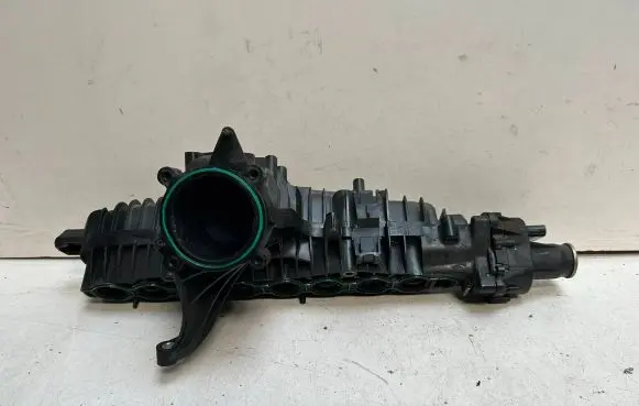 Volvo XC60 Intake manifold 31293737
