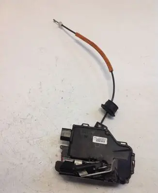 Audi A4 S4 B6 8E 8H Rear door lock 8E0839015C