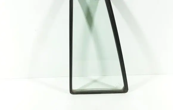 Rear vent window glass
