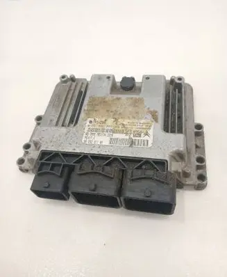 Citroen C4 I Engine control unit/module 9665291180 0261S04009