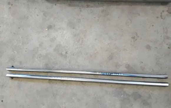 Ford Fiesta Front door windshield rail 