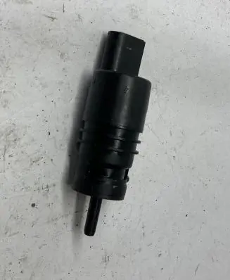 BMW 5 F10 F11 Windscreen/windshield washer pump 6934160