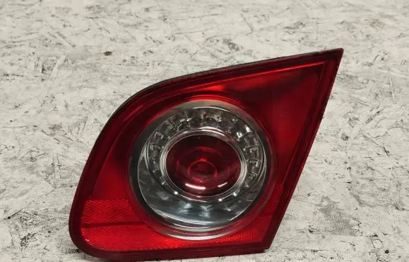 Volkswagen PASSAT B6 Tailgate rear/tail lights 3C5945094D