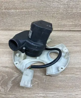 BMW 5 E39 Engine control unit/module fan 1745181