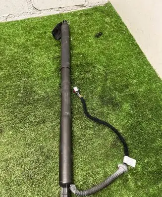 Porsche Cayenne (9Y0 9Y3) Tailgate strut 9y0827851a