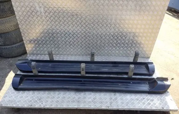Mitsubishi L200 Thresholds for All-terrain vehicles 