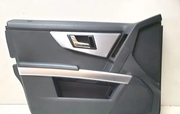 Mercedes-Benz GLK (X204) Front door card panel trim A2047601161