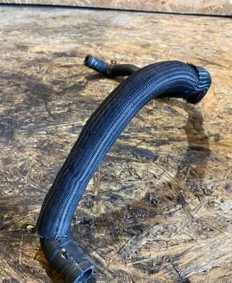 Opel Zafira B Engine coolant pipe/hose 13245918 422393376 010207