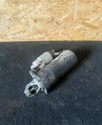 Mercedes-Benz CLS C219 Starter motor