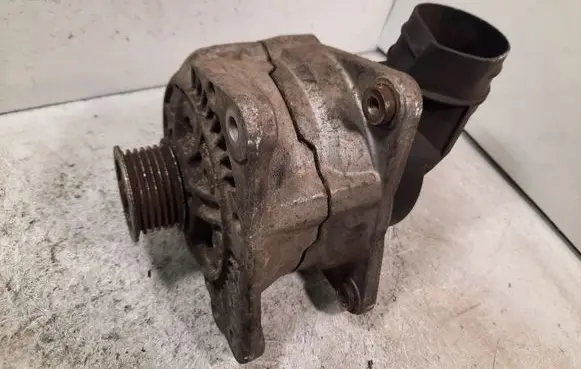 Ford Galaxy Generator/alternator 0123320021 95VW10300CC