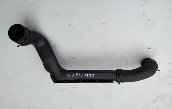 Intercooler hose/pipe