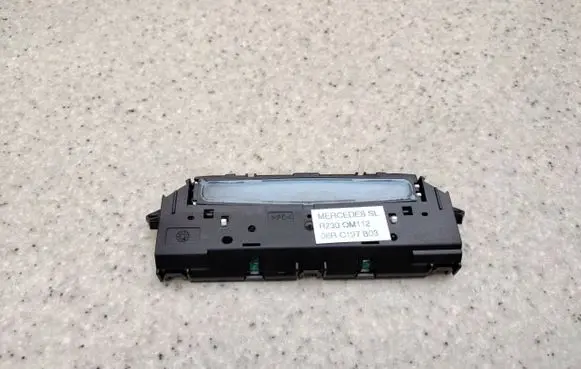 Mercedes-Benz SL R230 Clock A2305420123