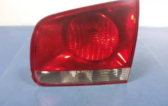 Volkswagen Touareg I Rear/tail lights 7L6945094J