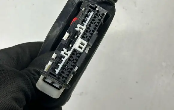 Chevrolet Camaro Front door wiring loom 23397463 M18002