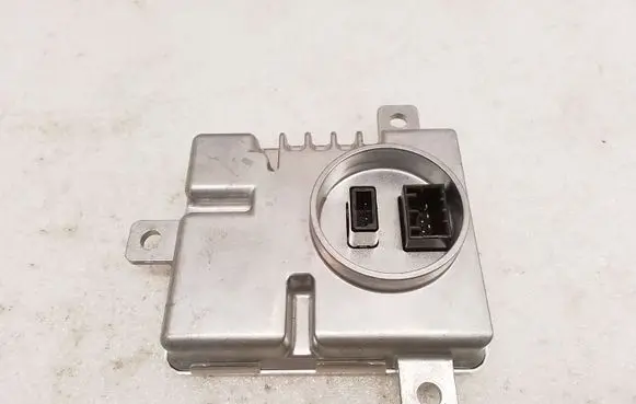 Porsche 911 991 Headlight ballast module Xenon 99161832303