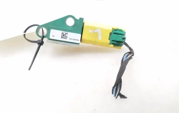 Volkswagen PASSAT B6 Airbag deployment crash/impact sensor 3C0909606