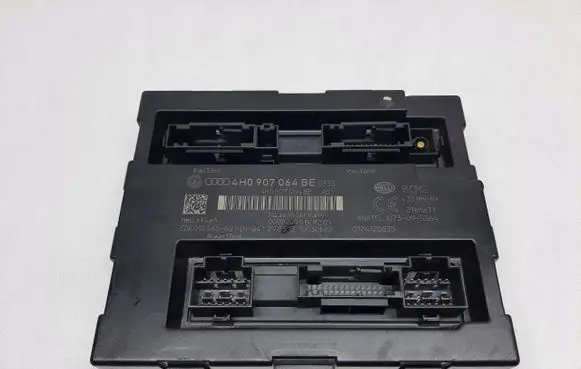 Audi A8 S8 D4 4H Comfort/convenience module 4H0907064BE