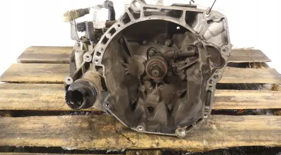 Nissan Note (E11) Manual 5 speed gearbox JH3-323