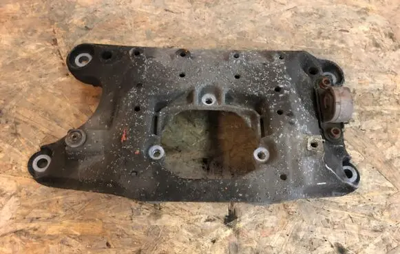 Audi A6 S6 C7 4G Gearbox mounting bracket 8K0399263AT