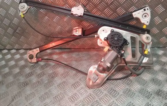 Land Rover Range Rover L322 Front door window regulator with motor 8381019