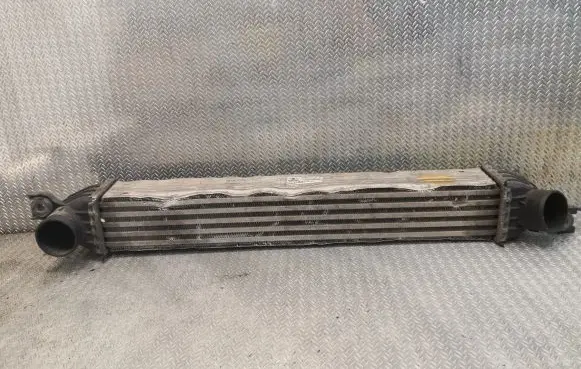 Mini One - Cooper Clubman R55 Intercooler radiator 2751277