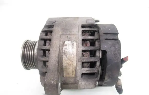 Opel Astra H Generator/alternator 1022118640