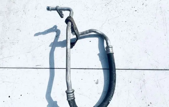 Subaru Legacy Air conditioning (A/C) pipe/hose