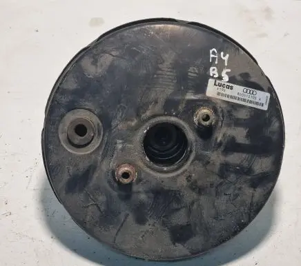 Audi A4 S4 B5 8D Brake booster 8D0612105A K19E