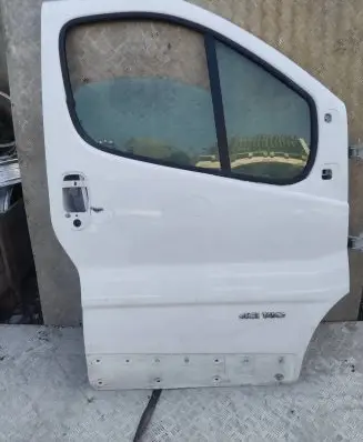 Renault Trafic II (X83) Front door
