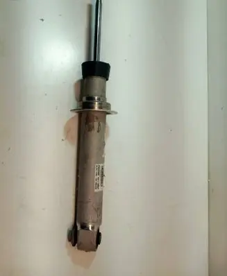 Rear shock absorber/damper