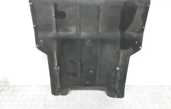 Audi Q3 8U Engine splash shield/under tray 