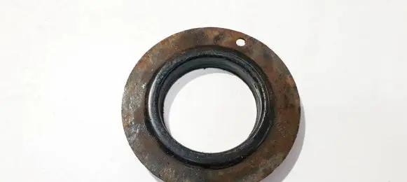 Toyota RAV 4 (XA30) Coil spring mount 