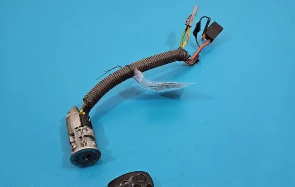 Renault Master II Ignition lock IMPRK1543867