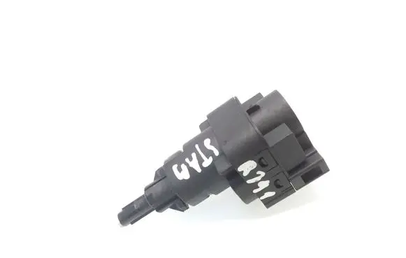 Volkswagen Touran I Brake pedal sensor switch
