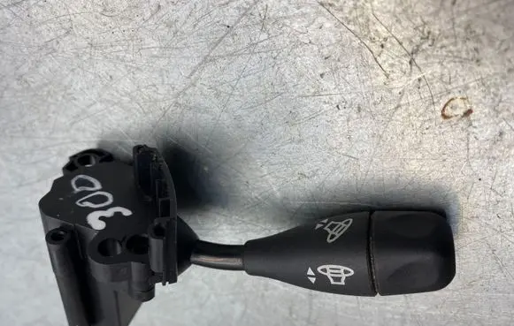 Chrysler 300 - 300C Steering wheel adjustment switch 2186 PA6GF30
