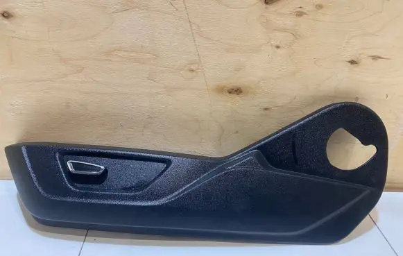 Ford Mustang VI Seat trim FR3B6362185BEW1