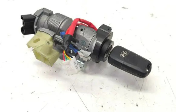 Hyundai i30 Ignition lock MDZDC2