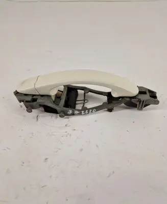 Volkswagen Golf VI Front door exterior handle 1K0837886A