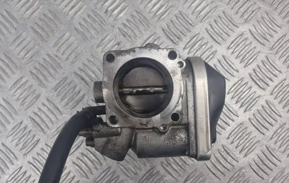 Skoda Octavia Mk2 (1Z) Throttle valve 06A133062AT A2C53093430 05452