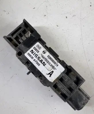 Nissan Micra Airbag deployment crash/impact sensor 0285003019 98830AY000