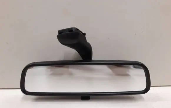SsangYong Rexton Rear view mirror (interior) E13010083