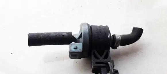 Valve vacuum