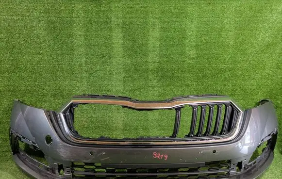 Skoda Octavia Mk4 Front bumper 5E3807221