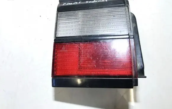Volkswagen PASSAT B3 Tailgate rear/tail lights 357945107