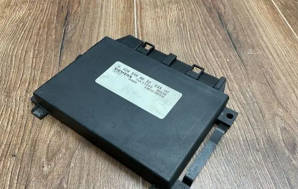 Mercedes-Benz C W202 Gearbox control unit/module 0205458632